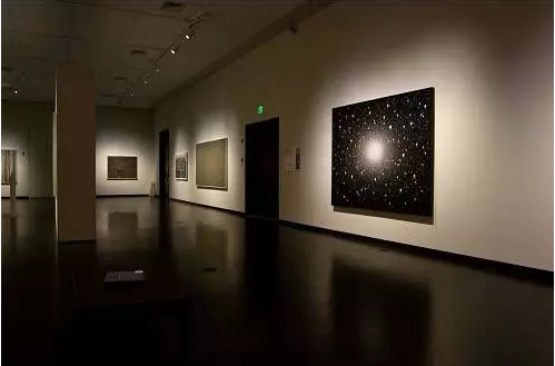 燈光在展廳設計中如何運用的？></a>
					</div>
					<div   id=
